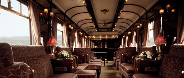 Le luxe vintage de la voiture salon de l'Orient Express...
